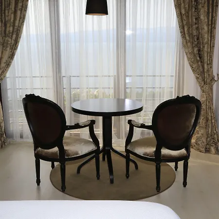 Sapanca Villa Suite Hotel 3*