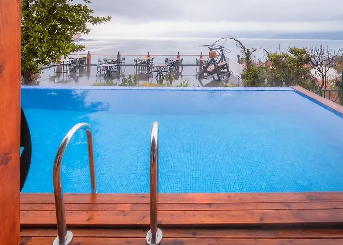 Sapanca Villa Suite Hotel